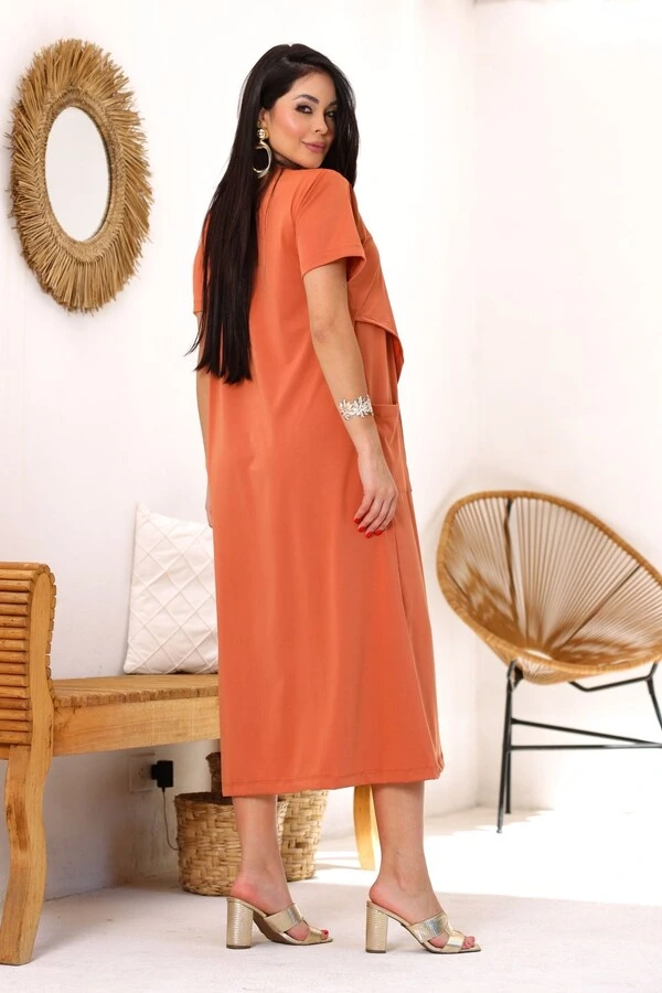 Vestido com sobreposição Adele em Fluity