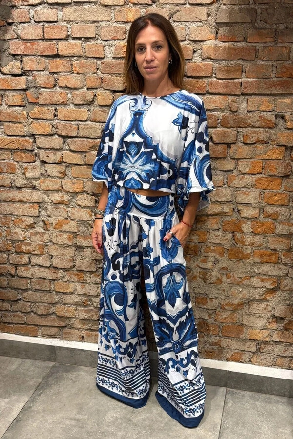 Pantalona e Bata em tecido Fluity