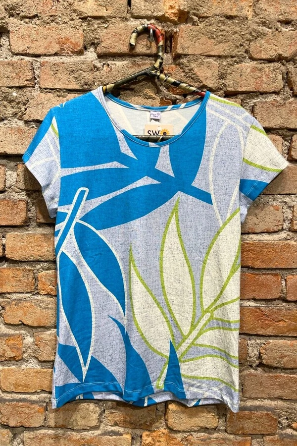 Blusa Básica Manga Curta Estampada