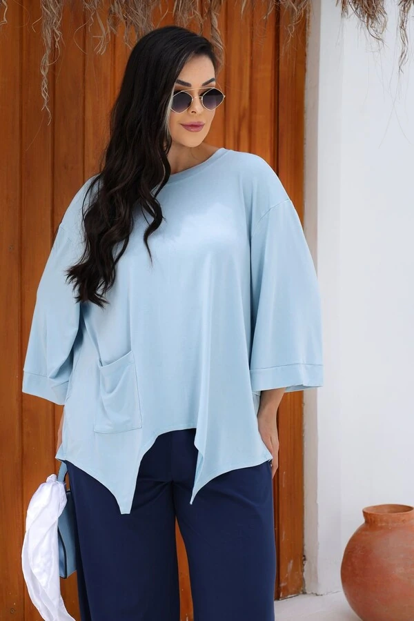 Blusa Assimétrica com bicos em malha Mila