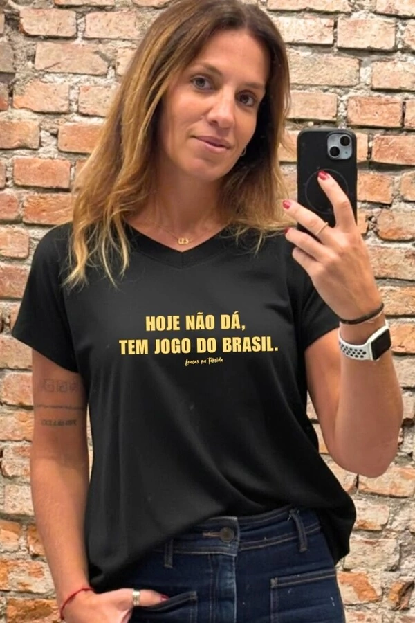 Blusa Decote V - Coleção COPA