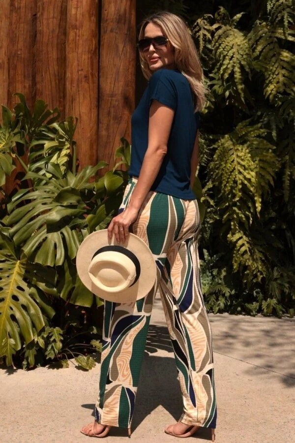 Blusa Decote Quadrado em Malha Lily