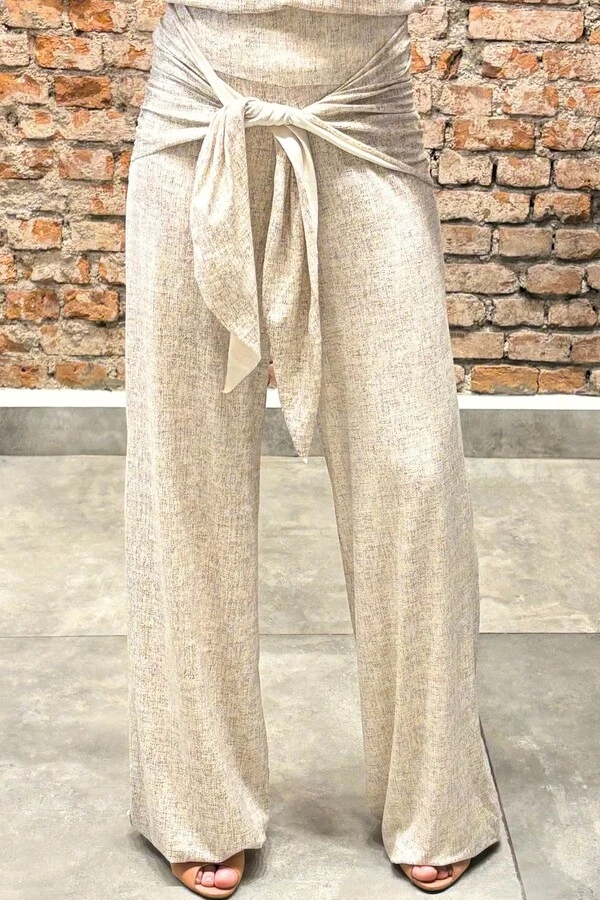 Calça com Amarração Frontal Cora