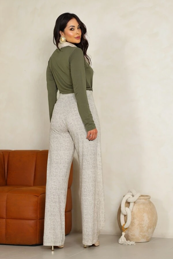 Calça Valentina com Sobreposição