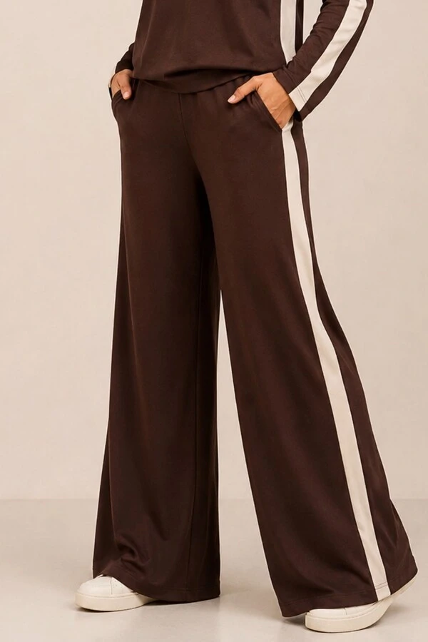 Calça Pantalona em Moletinho com Faixa Lateral Frida