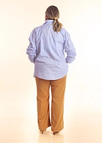 Camisa listrada c/ cinto