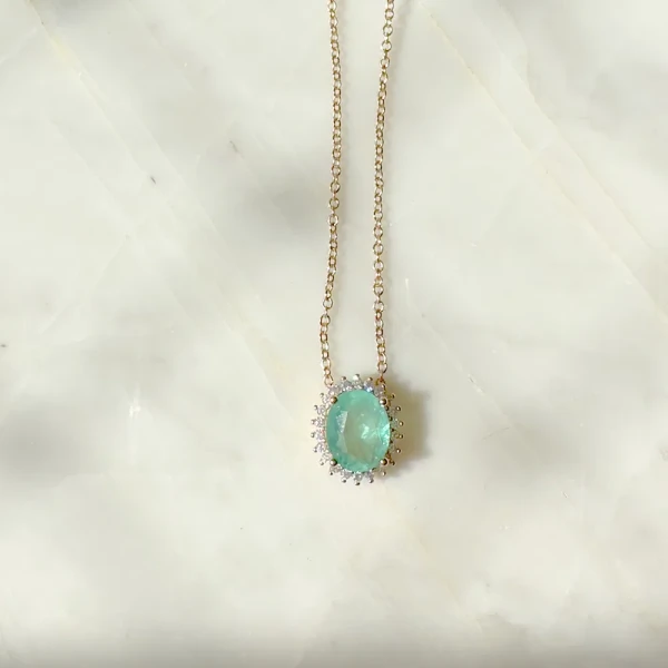 Colar princess esmeralda colombiana fusion cravejado oval banhado a ouro 18k