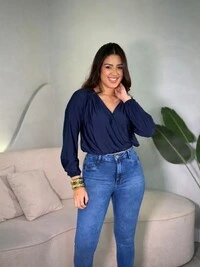 Blusinha transpassada Manga Longa Sonia