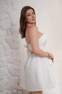 Vestido Curto Em Alfaiatária Bella