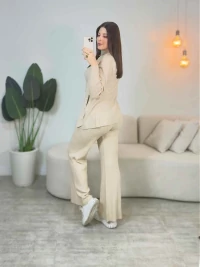 Conjunto Carla