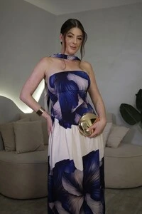 Vestido Tomara Que Caia Com Gola Lenço Floral Lia