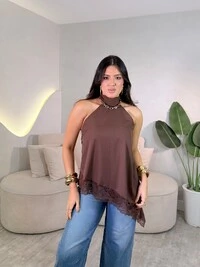 Blusinha Assimétrica Com Amarração No Pescoço Com Renda Bia