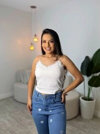 Cropped Lais