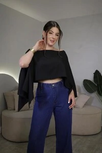 Cropped + Bata Mariza