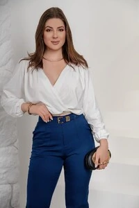 Calça Em Alfaiatária Com Cinto Lais