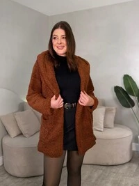 Teddy Julia