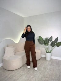 Calça Jeans Wide Leg Cargo Cintura Alta Astri