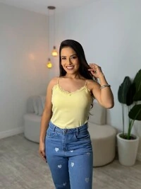 Cropped Lais