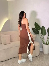 Vestido Midi Canelado Gleyce
