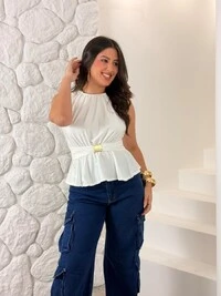Blusinha C/ Detalhe Dourado Flaviana