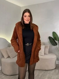 Teddy Julia