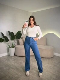 Blusinha Vitória Gola Em V BYE BYE