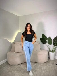 Calça Wide Lady Lu Com Listras Laterais