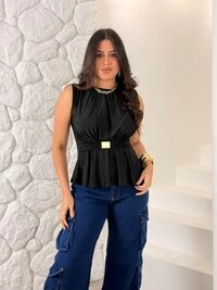 Blusinha C/ Detalhe Dourado Flaviana