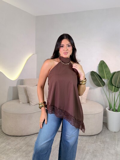 Foto Blusinha Assimétrica Com Amarração No Pescoço Com Renda Bia