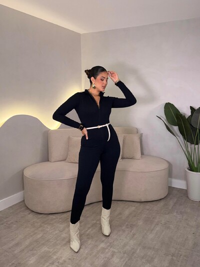 Foto Macacão Virginia