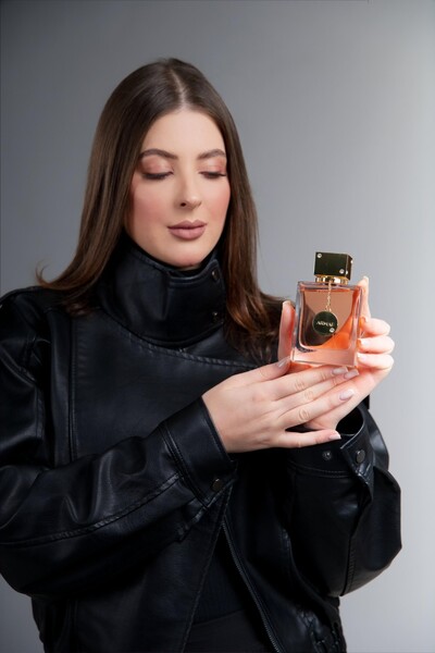 Foto Perfume Club De Nuit Woman Armaf