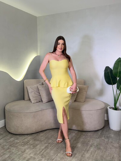 Foto Conjunto Elegante Em Modal Flaviana