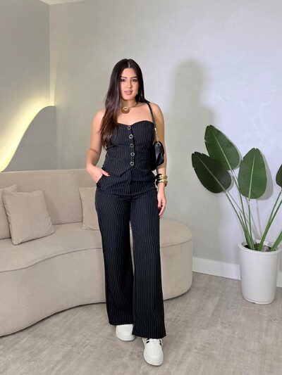 Foto Conjunto Risca De Giz Scarlet