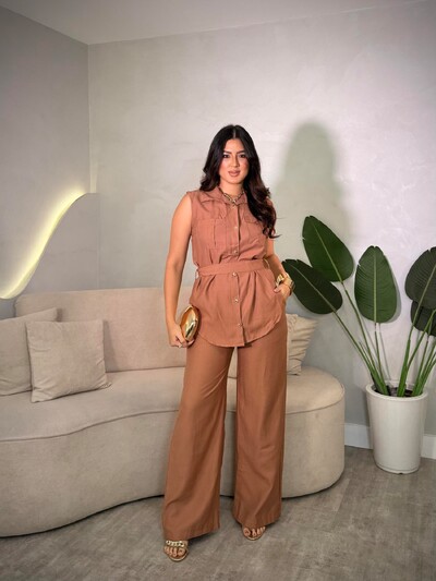 Foto Conjunto Colete e Calça Kety
