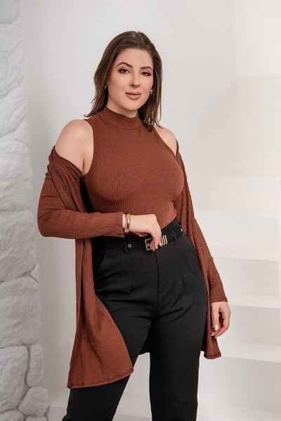 Foto Conjunto Cardigan E Blusinha Roberta
