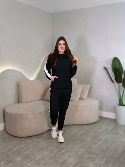 Foto Conjunto Karolina