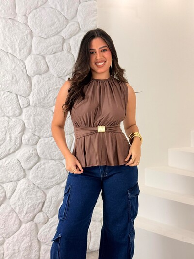 Foto Blusinha C/ Detalhe Dourado Flaviana