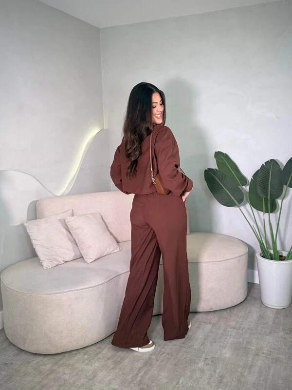 Conjunto Camisa Cropped + Calça Pantalona Celine