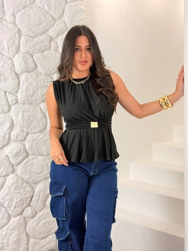 Blusinha C/ Detalhe Dourado Flaviana