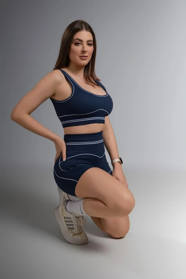 Use.Mood - Conjunto Top E Shorts Canelado Lu