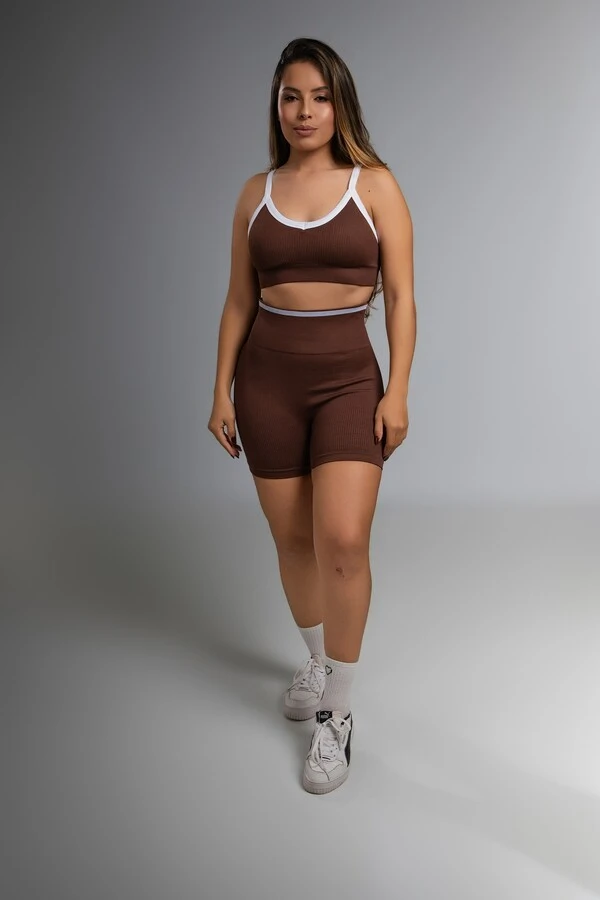 Use.Mood - Conjunto Lara