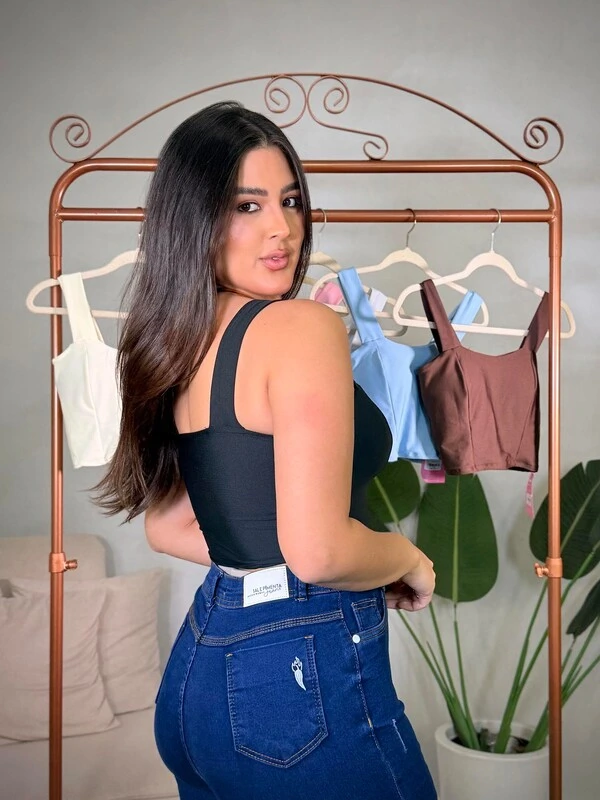 Cropped Com Alças Reforçadas SEMANA DO CLIENTE
