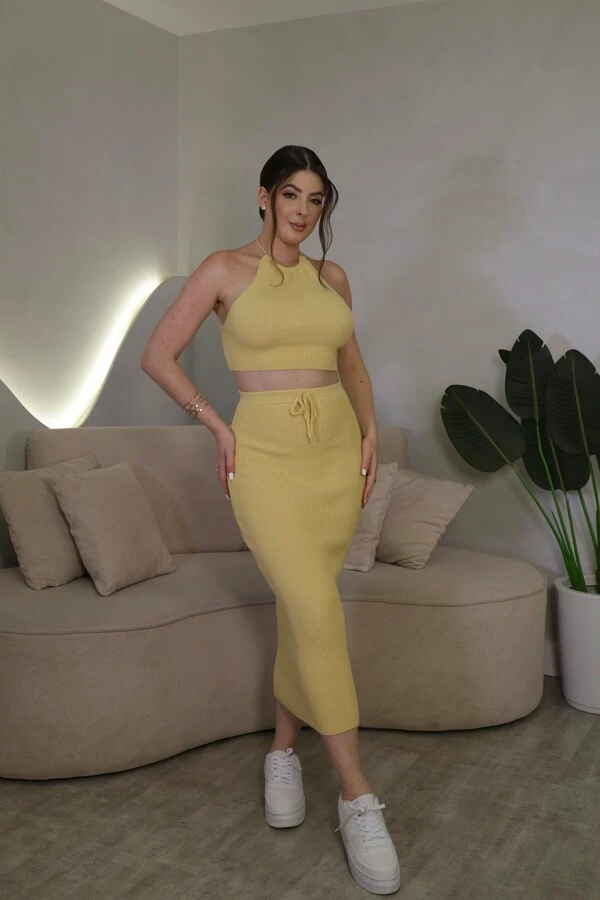 Conjunto Cropped E Saia Midi Melani