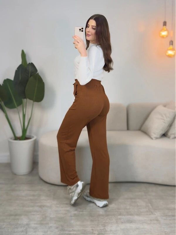 Calça Com Amarração Luiza