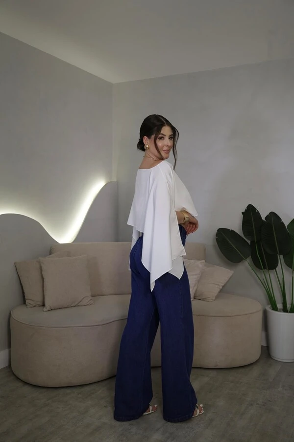 Cropped + Bata Mariza