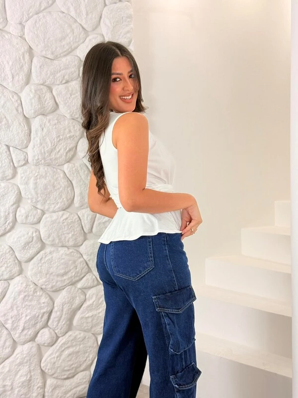 Blusinha C/ Detalhe Dourado Flaviana