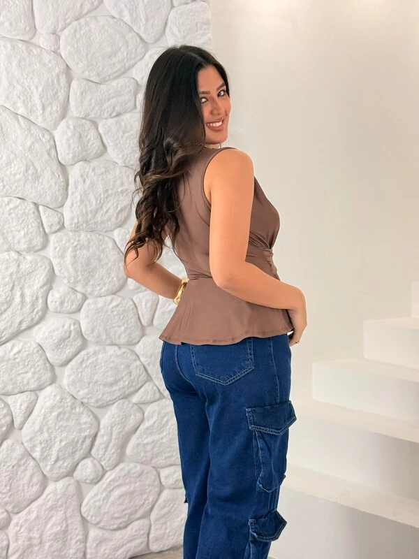 Blusinha C/ Detalhe Dourado Flaviana