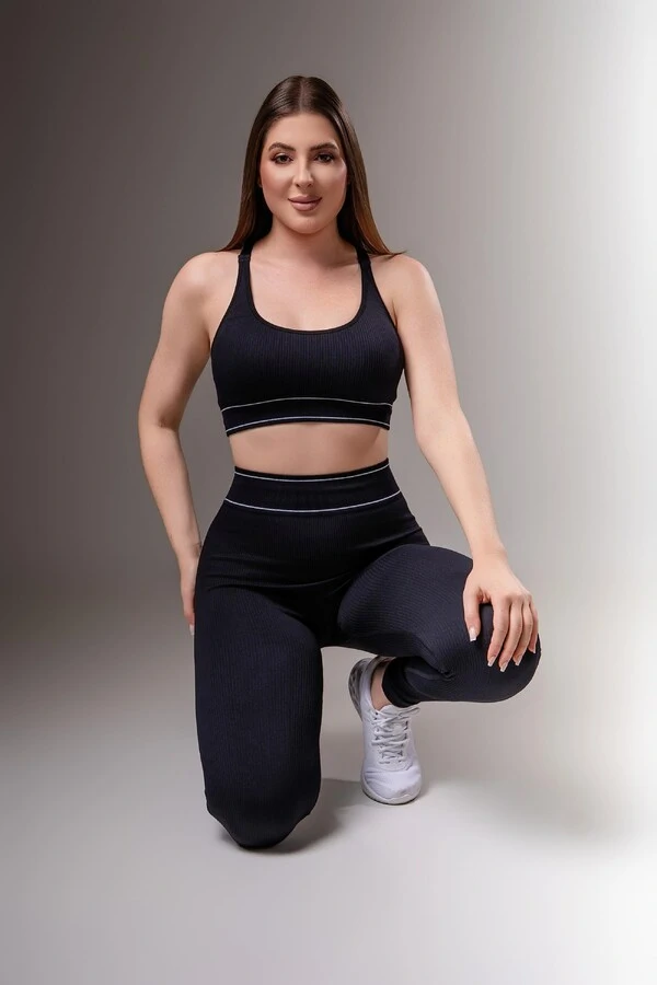 Use.Mood - Conjunto Liziana