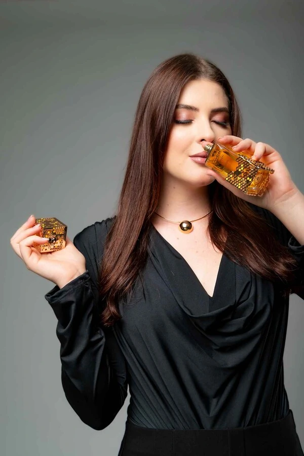 Perfume Árabe Atheeri - Lattafa