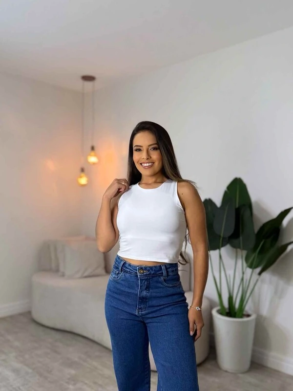 Cropped Val